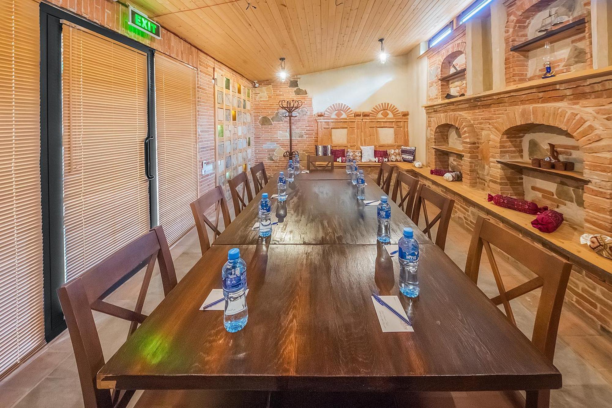 Dzvel Ubanshi Hotel Gori Exterior photo